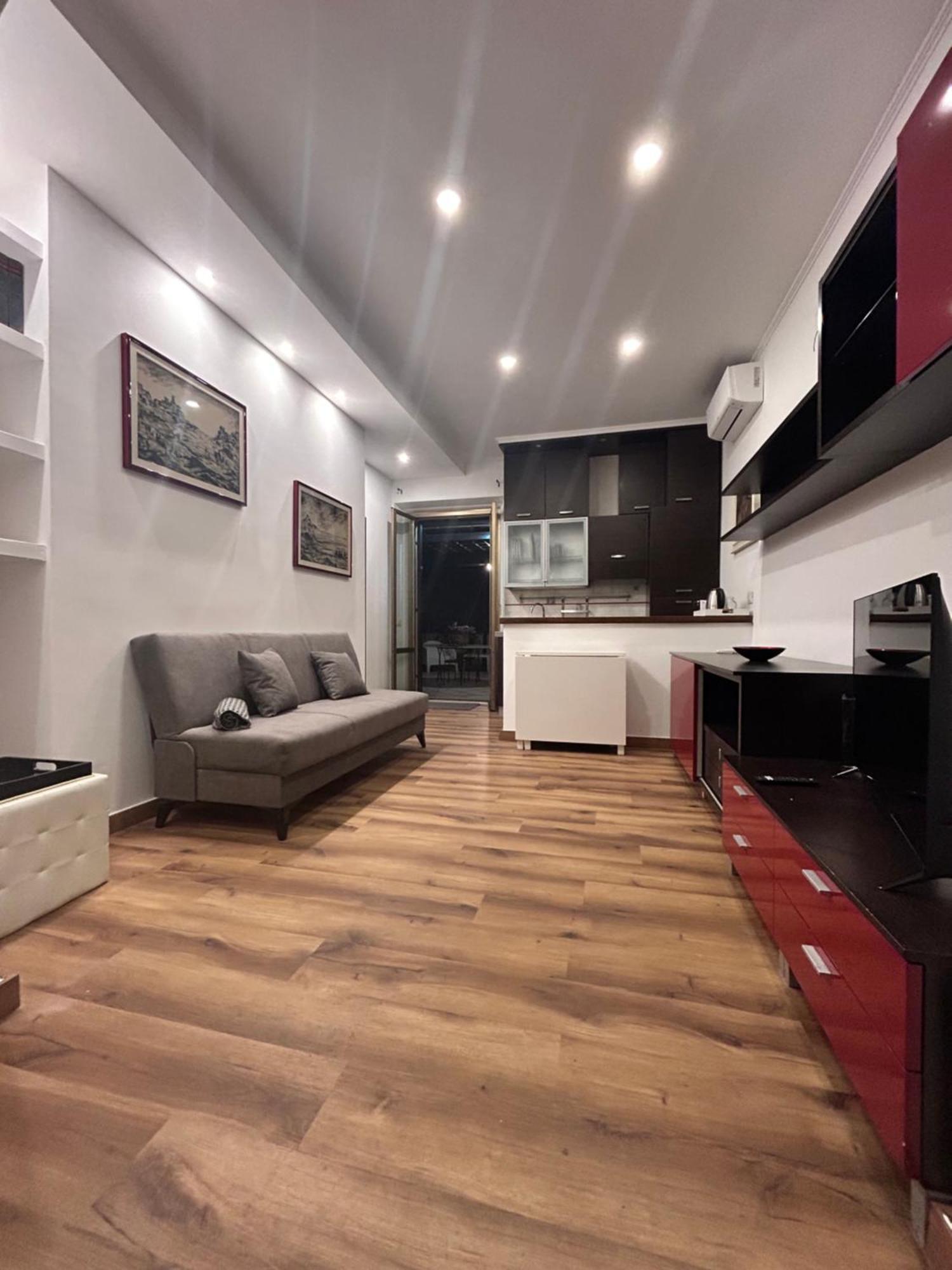 Termini With Terrace Appartement